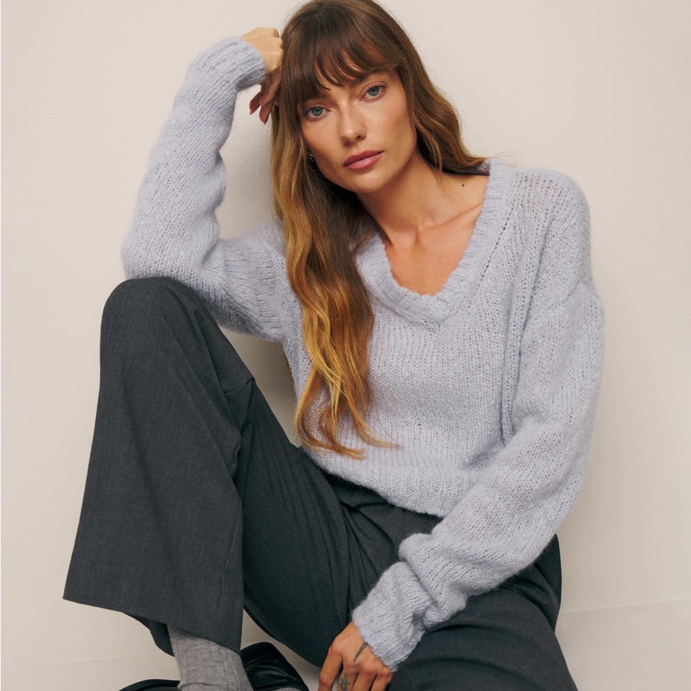 Reformation Wenda Sweater Lavender Mist Blue Cropped V neck Pullover - Picture 5 of 14